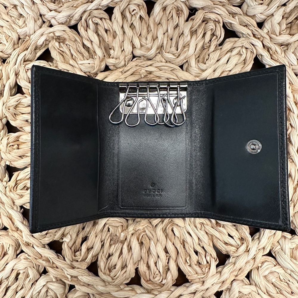 Gucci Black Canvas 6 Ring Key Holder Case - Picture 4 of 5